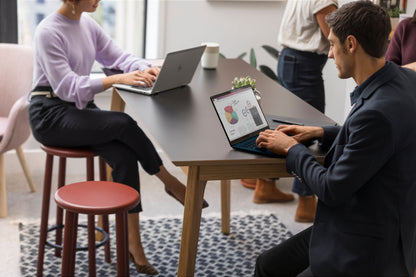 HP EliteBook 840 G9 Laptop 35.6 cm (14") WUXGA Intel® Core™ i5 i5-1235U 16 GB DDR5-SDRAM 256 GB SSD Wi-Fi 6E (802.11ax) Windows 11 Pro Silver
